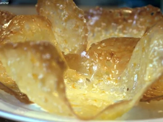 Rezept: Pistazienmousse in Orangen-Krokant-Schälchen, dazu Himbeersauce Bild Nr. 8 Pistazienmousse in Orangen-Krokant-Schälchen, dazu Himbeersauce - Rezept - Bild Nr. 8