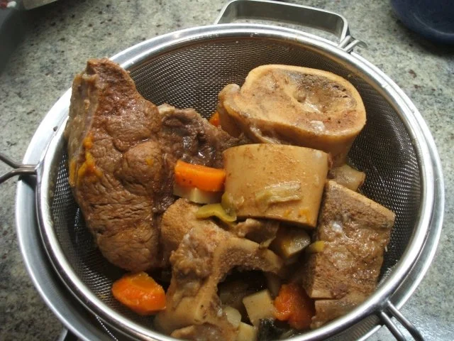 Suppen: Feine Rinderbrühe - Rezept - Bild Nr. 4