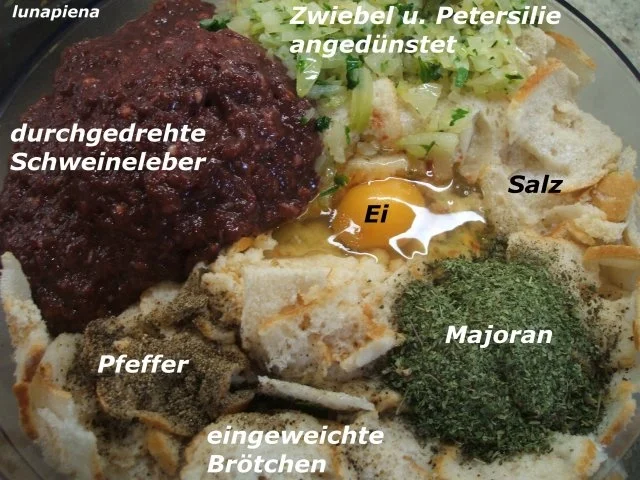 Rezept: Knödel: Meine Leberknödel Bild Nr. 6 Knödel: Meine Leberknödel - Rezept - Bild Nr. 6