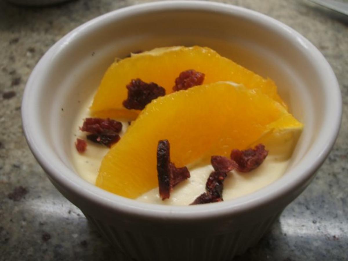 Bilder für Dessert: Orangen-Sahne-Joghurt - Rezept