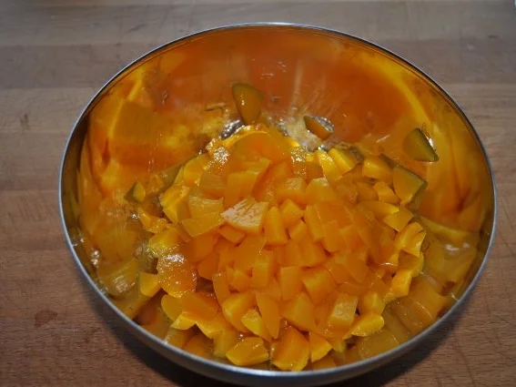 Rezept: Pfirsich-Stracciatella-Creme Bild Nr. 3 Pfirsich-Stracciatella-Creme - Rezept - Bild Nr. 3