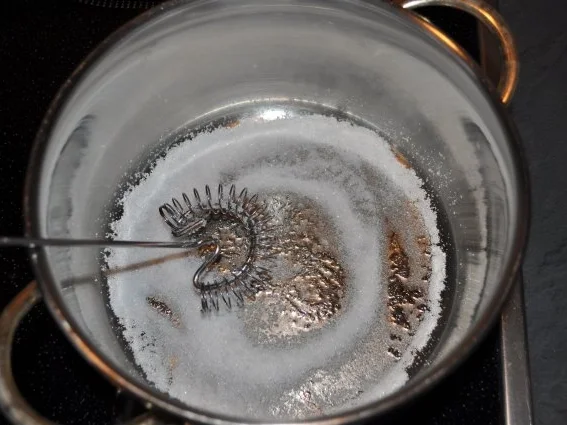 Rezept: Pfirsich-Stracciatella-Creme Bild Nr. 4 Pfirsich-Stracciatella-Creme - Rezept - Bild Nr. 4