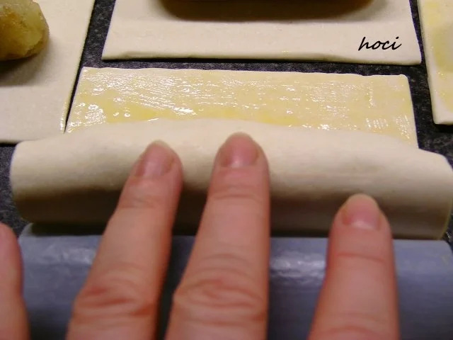 Rezept: Süsse Blätterteigwürstchen Bild Nr. 13 Süsse Blätterteigwürstchen - Rezept - Bild Nr. 13