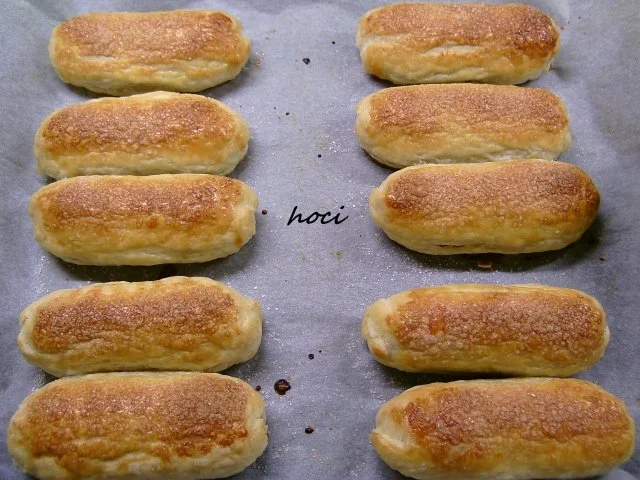 Rezept: Süsse Blätterteigwürstchen Bild Nr. 18 Süsse Blätterteigwürstchen - Rezept - Bild Nr. 18