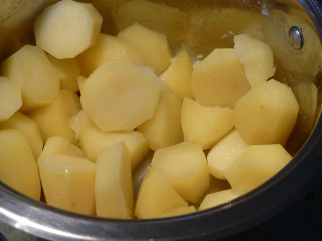 Rezept: Hirschrouladen klassischer Art, aber ohne Alkohol Bild Nr. 10 Hirschrouladen klassischer Art, aber ohne Alkohol - Rezept - Bild Nr. 10