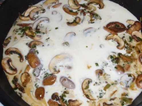Rezept: Filet in Champignon-Rahmsoße und Fettuccine agli Spinaci Bild Nr. 10 Filet in Champignon-Rahmsoße und Fettuccine agli Spinaci - Rezept - Bild Nr. 10