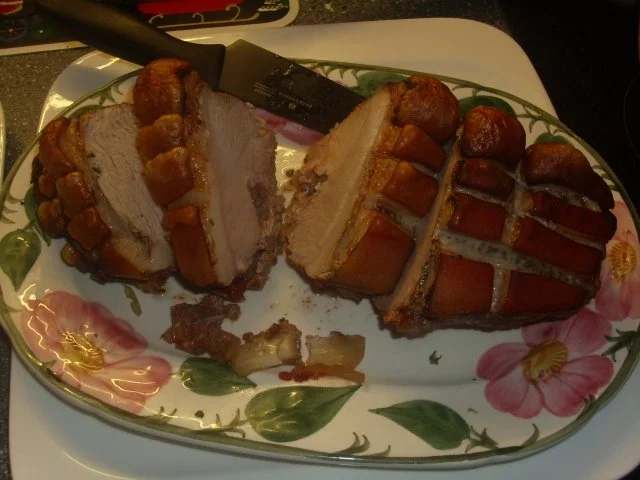 Rezept: Schweinekrustenbraten im Römertopf Schweinekrustenbraten im Römertopf - Rezept