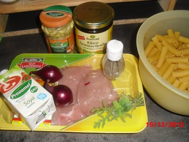 Rezept: Puten-Geschnetzeltes Bild Nr. 2 Puten-Geschnetzeltes - Rezept - Bild Nr. 2