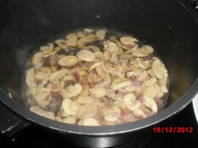 Rezept: Puten-Geschnetzeltes Bild Nr. 5 Puten-Geschnetzeltes - Rezept - Bild Nr. 5