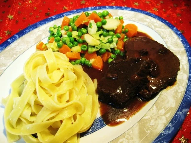 Frühlingszwiebeln mit Möhren und Erbsen ... - Rezept - Bild Nr. 4