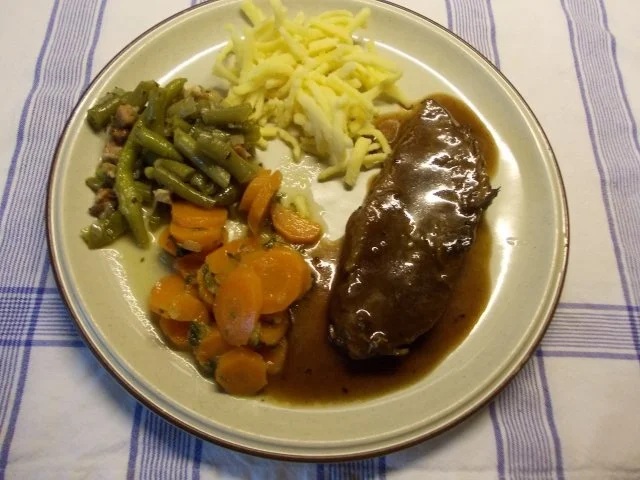 Rezept: Weihnachtlicher Rinderbraten Weihnachtlicher Rinderbraten - Rezept