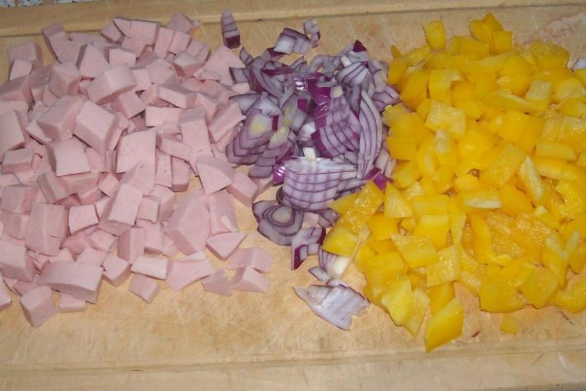 Pikanter Nudel-Gemüse-Auflauf mit Raclette-Käse - Rezept - Bild Nr. 2