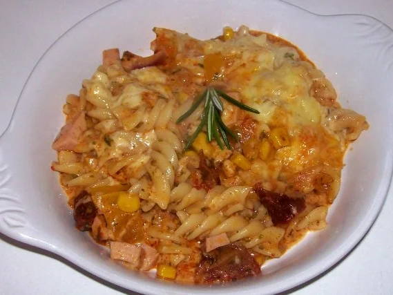 Pikanter Nudel-Gemüse-Auflauf mit Raclette-Käse - Rezept - Bild Nr. 10