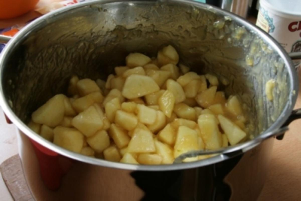 Apfelkuchen mit Creme fraiche - Rezept