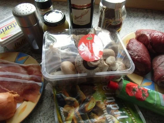 Rezept: ❤ Rindsrouladen ❤ Bild Nr. 3 ❤ Rindsrouladen ❤ - Rezept - Bild Nr. 3