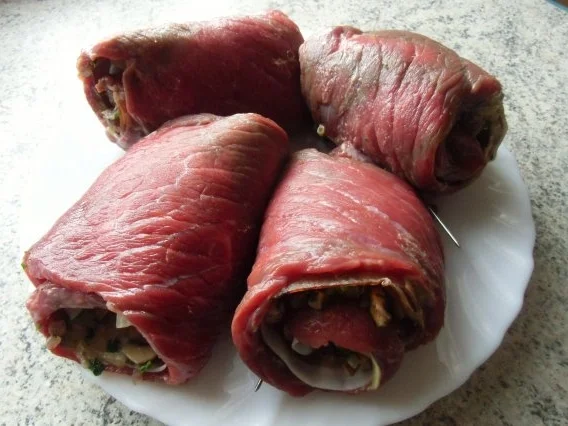Rezept: ❤ Rindsrouladen ❤ Bild Nr. 11 ❤ Rindsrouladen ❤ - Rezept - Bild Nr. 11