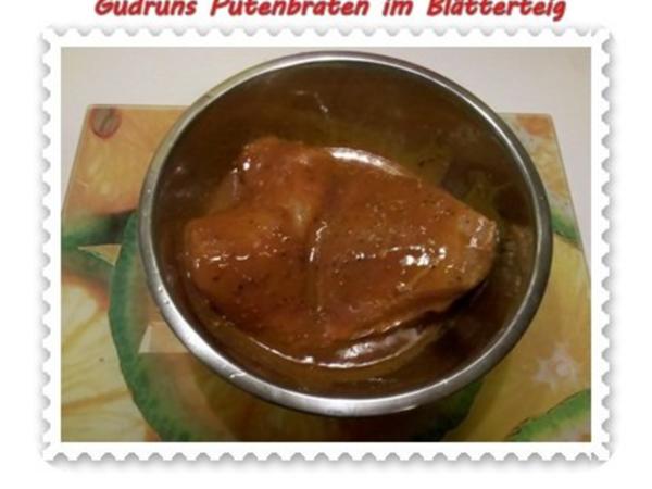 Geflügel: Putenbraten im Teigmantel mit Sesamsoße und grüne Bohnen im ...