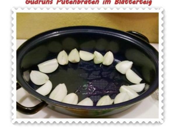 Geflügel: Putenbraten im Teigmantel mit Sesamsoße und grüne Bohnen im ...