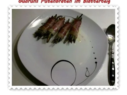 Gemüse: Putenbraten im Teigmantel mit Sesamsoße und grüne Bohnen im Schinkenmantel II - Rezept - Bild Nr. 10