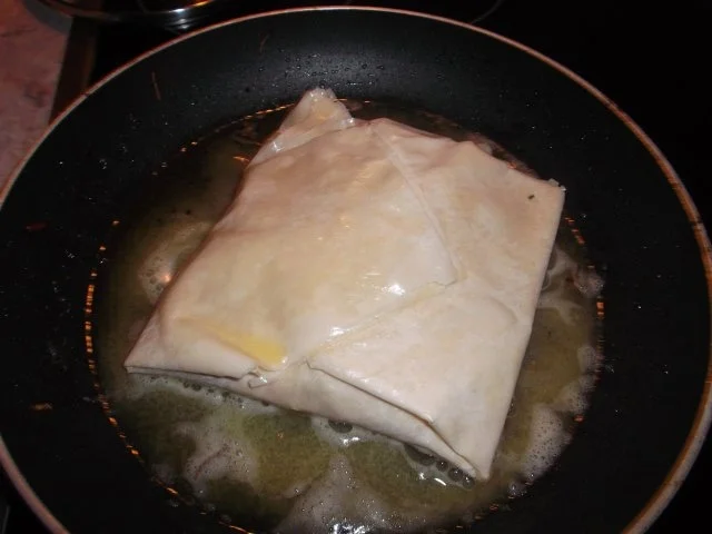 Rezept: Paprika-Pastilla mit Fadennudeln Bild Nr. 10 Paprika-Pastilla mit Fadennudeln - Rezept - Bild Nr. 10