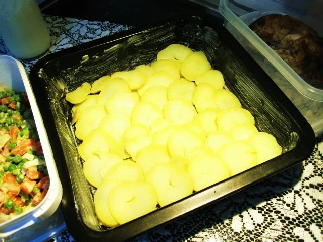 Auflauf aus feiertäglichen Resten... - Rezept - Bild Nr. 2