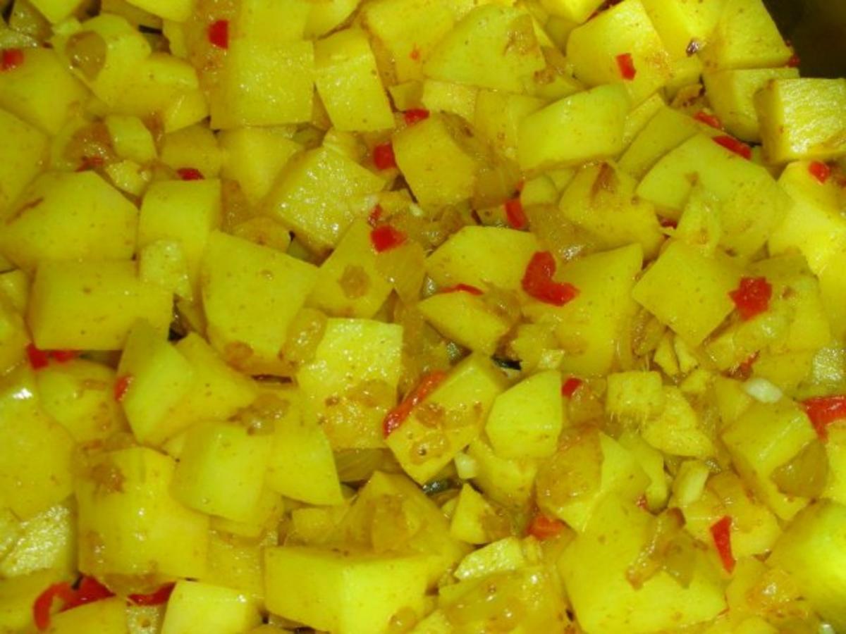 Feurige Currysuppe mit Garnelen und Kartoffelchips - Rezept - Bild Nr. 6