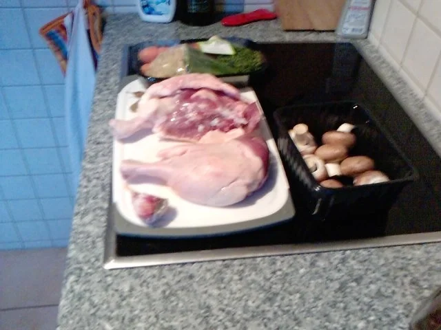 Rezept: GESCHMACK IN GÄNSEFÜßCHEN -oder- GÄNSEKEULEN AUF MEINE ART Bild Nr. 2 GESCHMACK IN GÄNSEFÜßCHEN -oder- GÄNSEKEULEN AUF MEINE ART - Rezept - Bild Nr. 2