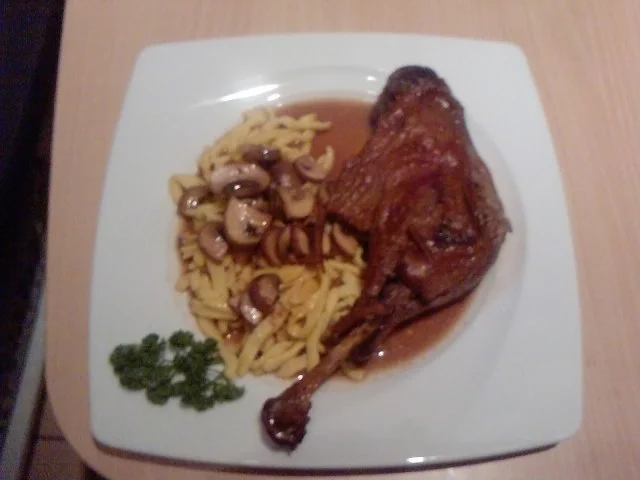 Rezept: GESCHMACK IN GÄNSEFÜßCHEN -oder- GÄNSEKEULEN AUF MEINE ART Bild Nr. 10 GESCHMACK IN GÄNSEFÜßCHEN -oder- GÄNSEKEULEN AUF MEINE ART - Rezept - Bild Nr. 10