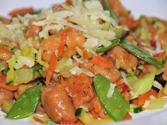 Tomaten Gnocchi mit Röstgemüse - Rezept