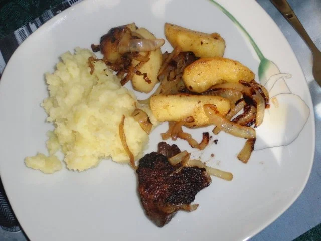 Rezept: Pute : Putenleber mit Zwiebel und Apfel Bild Nr. 6 Pute : Putenleber mit Zwiebel und Apfel - Rezept - Bild Nr. 6