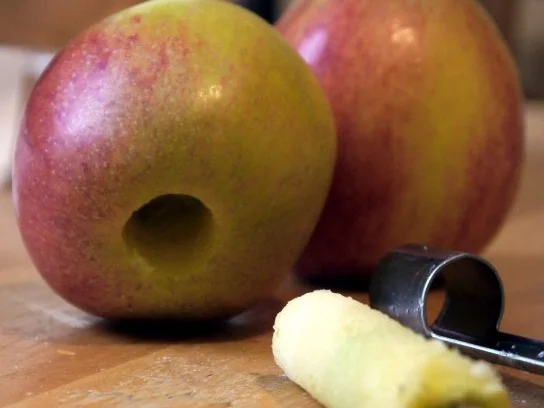 Rezept: Gebackene Äpfel mit süsser Béchamelsauce Bild Nr. 2 Gebackene Äpfel mit süsser Béchamelsauce - Rezept - Bild Nr. 2