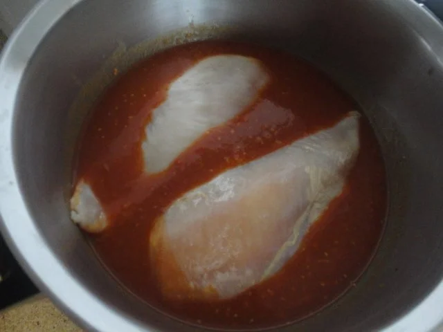 Partybrötchen mit pikanter Hühnchen Füllung - Rezept - Bild Nr. 2