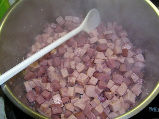 Soljanka mit warmen Kräuterbrötchen so wie wir sie mögen - Rezept - Bild Nr. 3