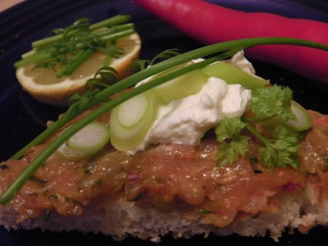 feuriges, ungarisches Lachstatar - Rezept - Bild Nr. 4