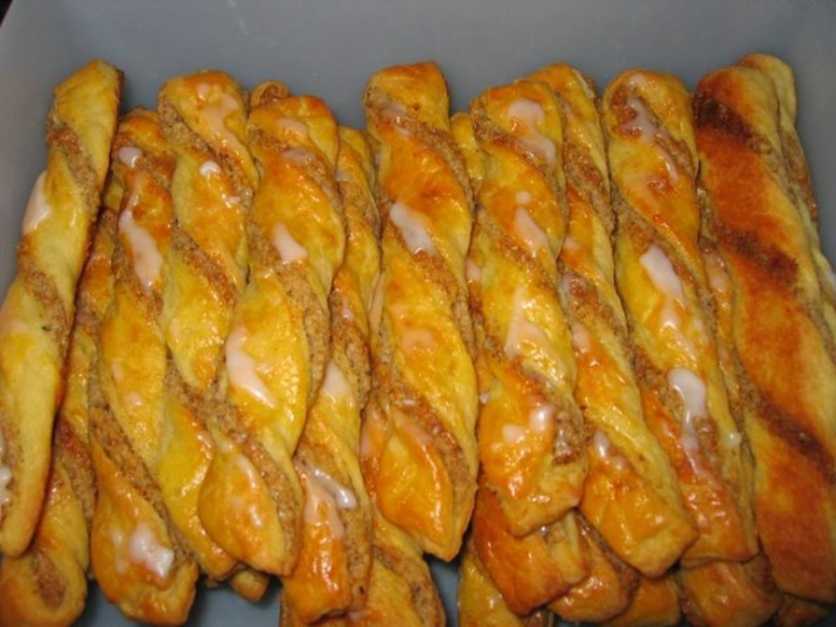 Nußschleifen - Rezept mit Bild - kochbar.de
