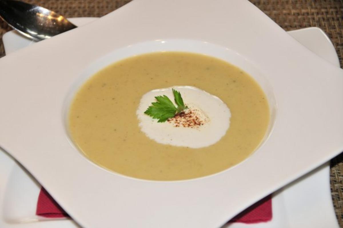 Bilder für Kohlrabi-Kartoffel-Suppe - Rezept