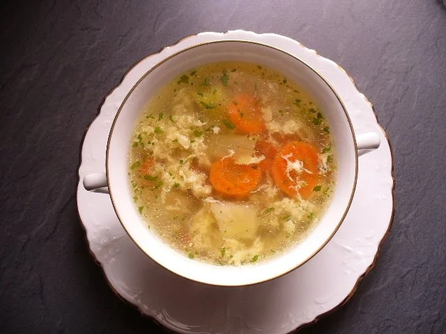 Rezept: festliches Entensüppchen Bild Nr. 3 festliches Entensüppchen - Rezept - Bild Nr. 3