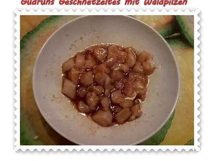 Rezept: Geflügel: Geschnetzeltes mit Waldpilzen und Steinpilznudeln Bild Nr. 6 Geflügel: Geschnetzeltes mit Waldpilzen und Steinpilznudeln - Rezept - Bild Nr. 6