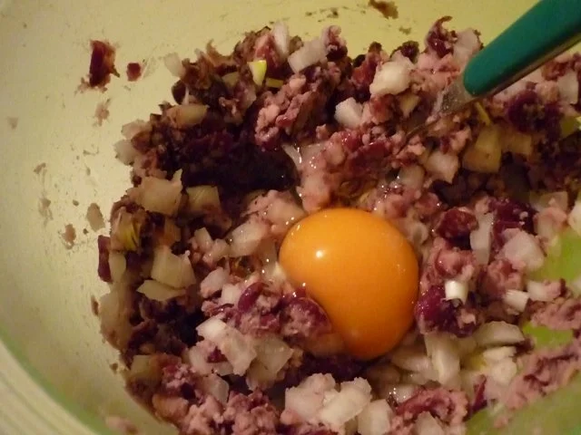 Rezept: Würzige Bohnenbratlinge mit Haferflocken (auch für Burger geeignet!) Bild Nr. 4 Würzige Bohnenbratlinge mit Haferflocken (auch für Burger geeignet!) - Rezept - Bild Nr. 4