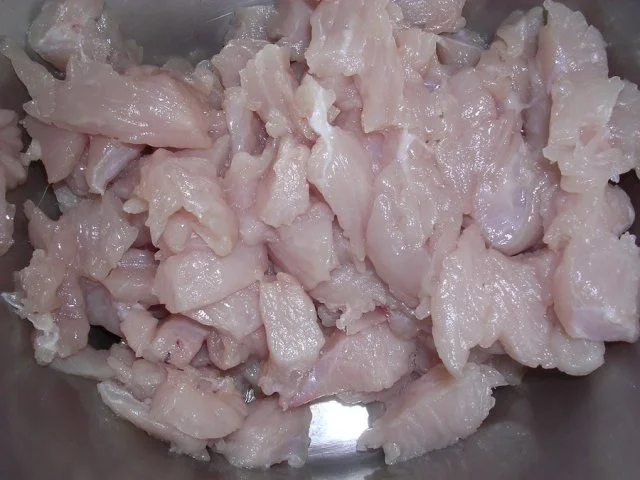 Rezept: Putengeschnetzeltes im Blätterteig Bild Nr. 3 Putengeschnetzeltes im Blätterteig - Rezept - Bild Nr. 3