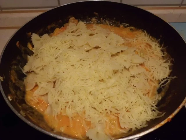 Pfannengericht: Gemüse-Kokosrahm-Nudelpfanne mit Garnelen - Rezept - Bild Nr. 5