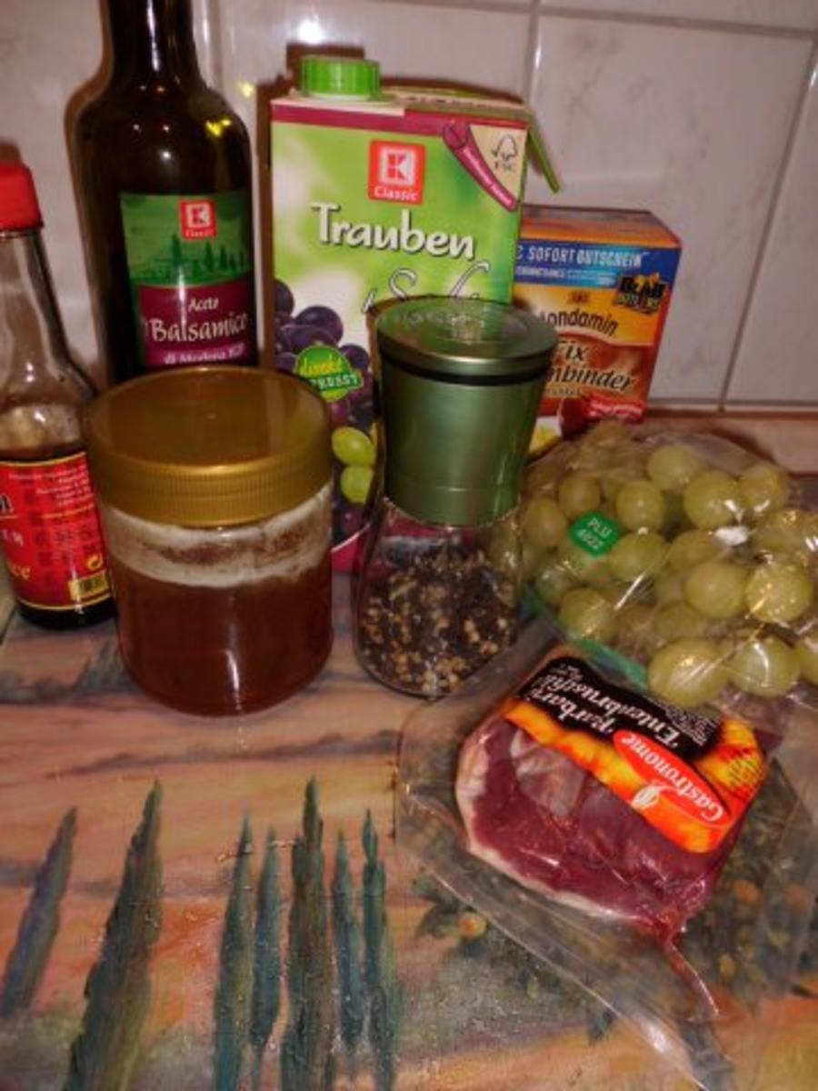 Geflügel, Ente: Entenbrust mit Traubenbalsamicocreme an Kartoffel-Fenchel-Traubenpfanne - Rezept - Bild Nr. 2