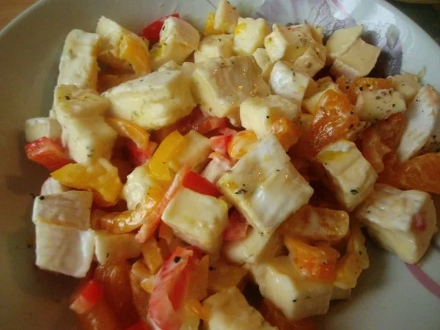 Camembertkäsesalat mit Mandarinen - Rezept