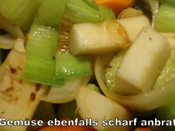 Rezept: geschmorte Kalbsbeinscheibe Bild Nr. 12 geschmorte Kalbsbeinscheibe - Rezept - Bild Nr. 12