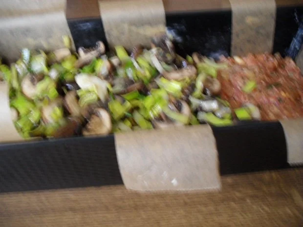 Rezept: Hackbraten gefüllt mit Lauch und Champignons aus dem Ofen Bild Nr. 7 Hackbraten gefüllt mit Lauch und Champignons aus dem Ofen - Rezept - Bild Nr. 7