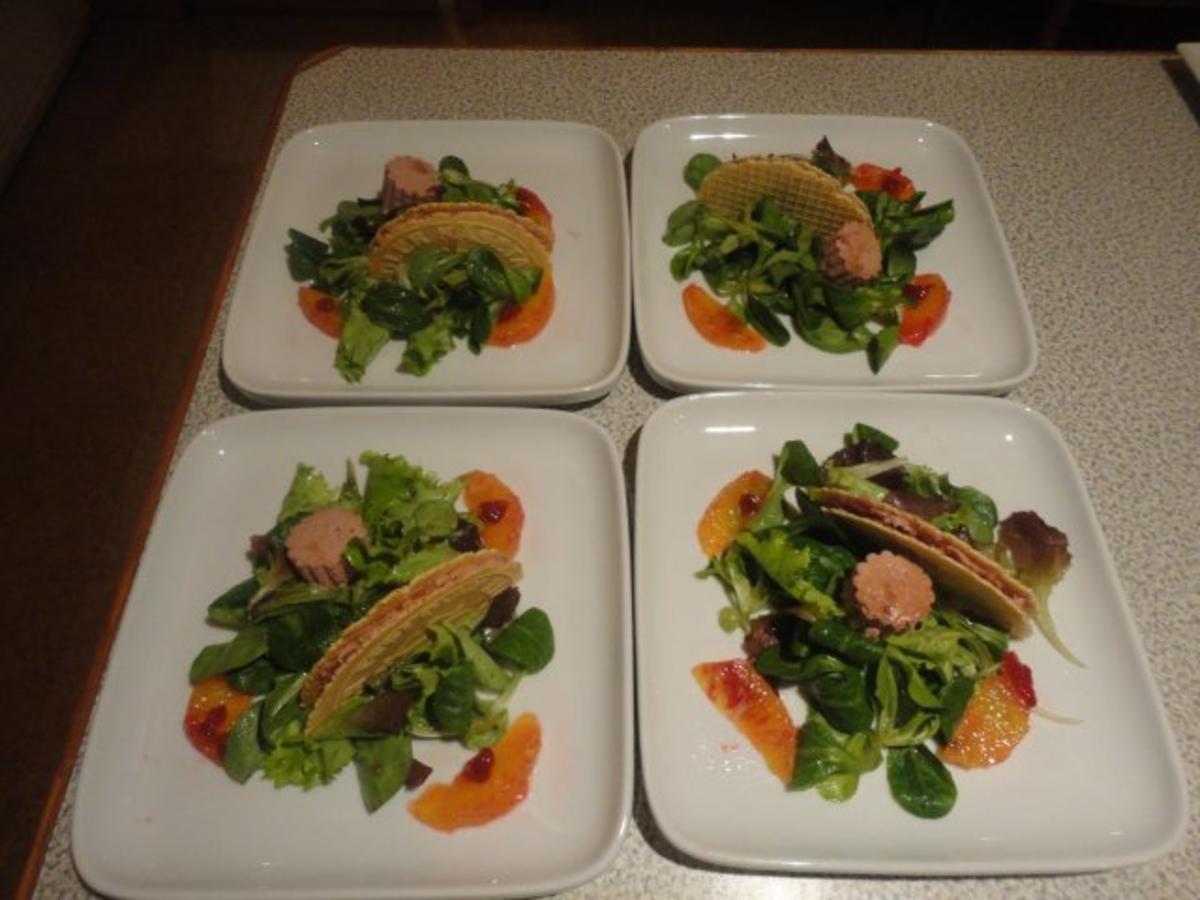 Preiselbeer Pasteten Cräcker im Salat Bett - Rezept - Bild Nr. 7