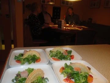 Rezept: Preiselbeer Pasteten Cräcker im Salat Bett Bild Nr. 6 Preiselbeer Pasteten Cräcker im Salat Bett - Rezept - Bild Nr. 6