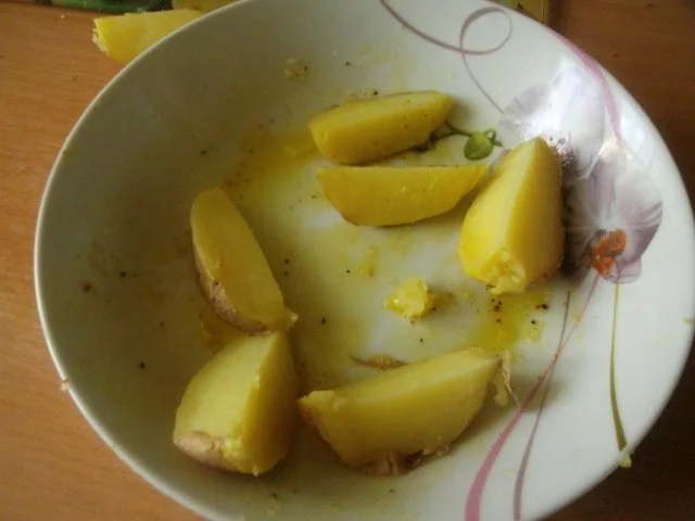 Rahmpfännchen mit Kotelett  Pilzen und Backofenkartoffeln - Rezept - Bild Nr. 4