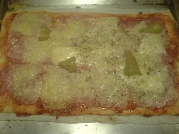 Blechpizza a´la ´´Peter`´ - Rezept