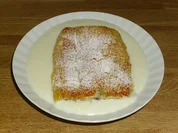 Apfelstrudel aus Blätterteig im Sahnebad - Rezept
